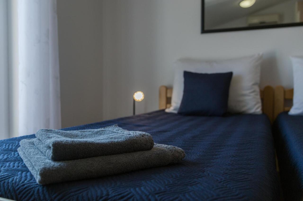 Apartments Emil Пула Екстериор снимка